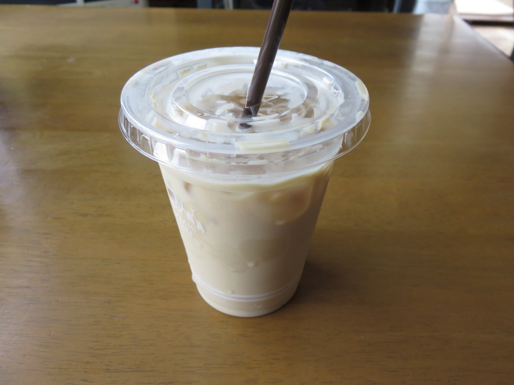 ローソン、アイスカフェラテ