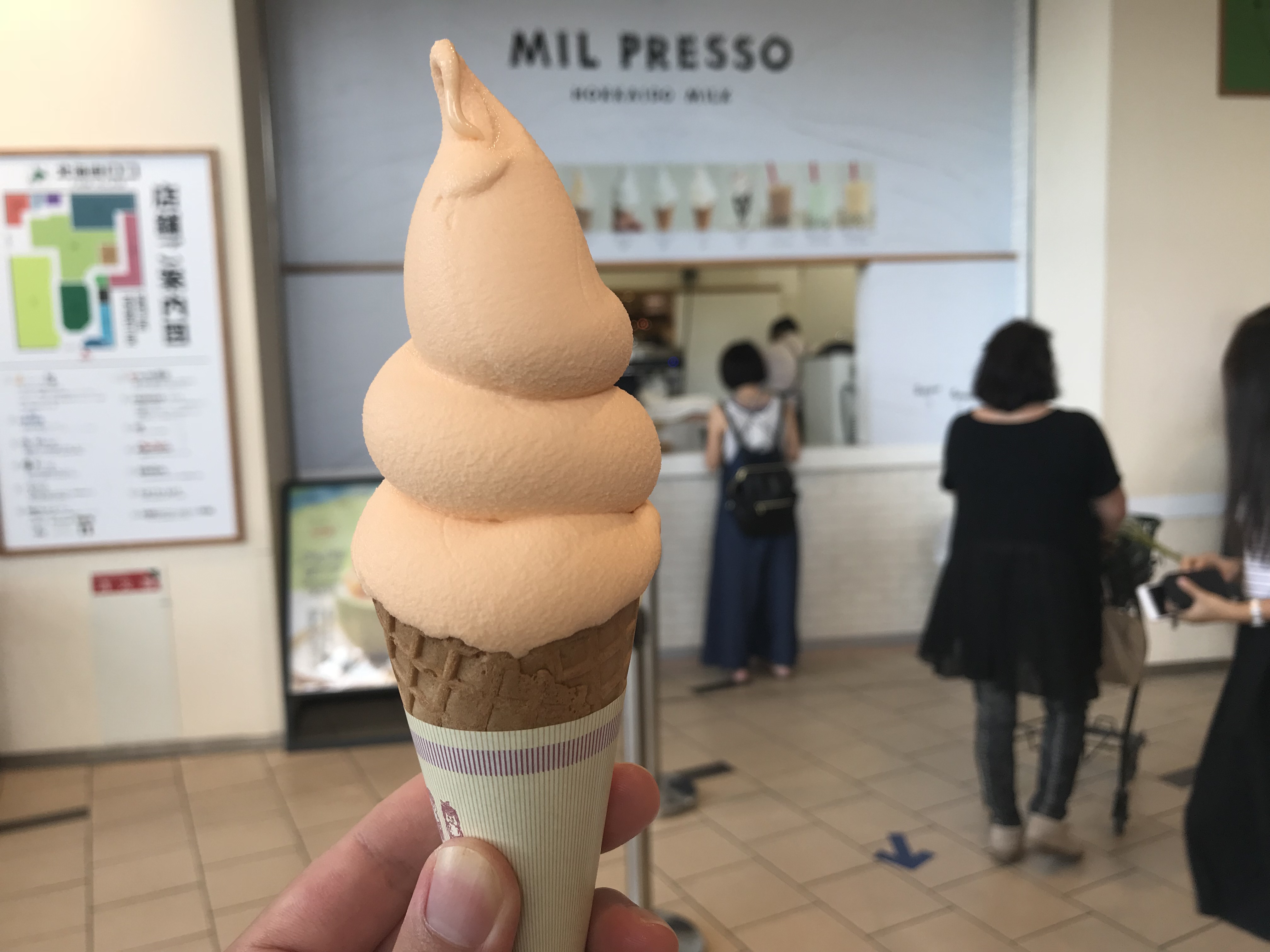 【8/1】ソフトクリーム専門店『ミルプレッソ』が北広島の三井アウトレットにオープン！