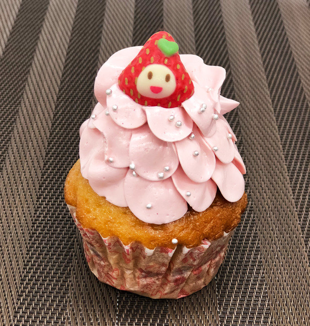 10 10 15 札幌三越でサリーズカップケーキが北海道らしいカップケーキを特別販売 札幌リスト