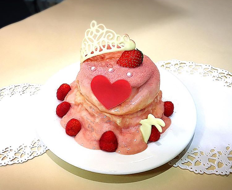 ブールミッシュのリコッタ・パンケーキ ～姫・いちごシブースト～