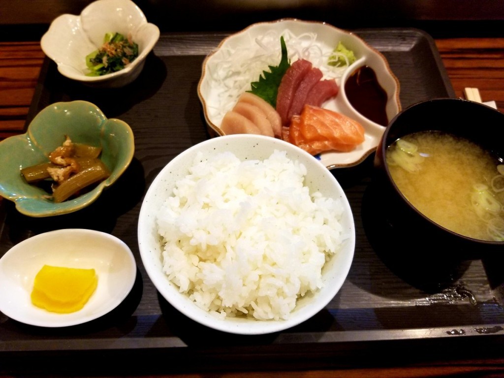 おにぎり屋 こころ 北区新琴似で刺身定食などランチ定食が毎日600円で食べれちゃう 札幌リスト
