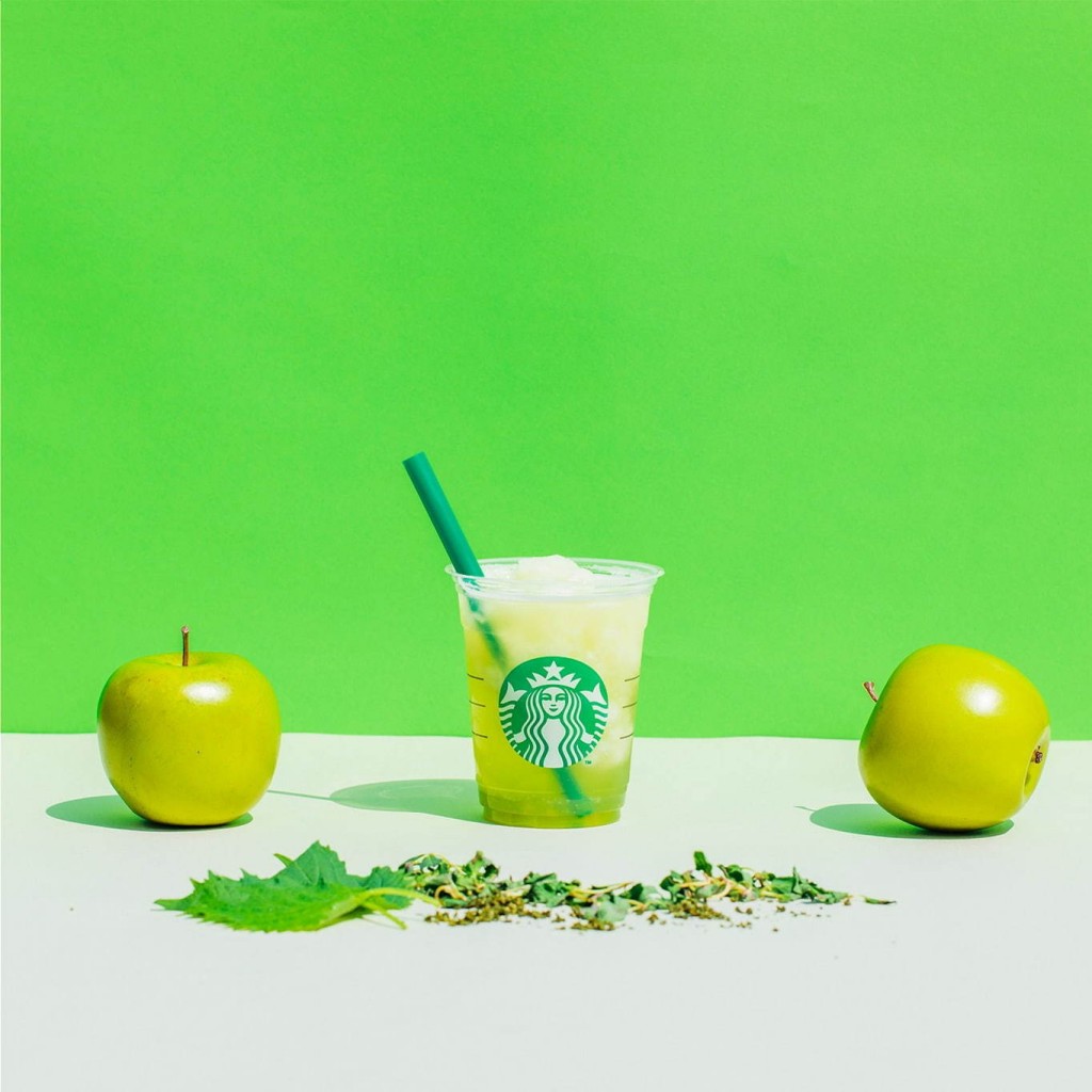 スターバックス「ティバーナ フローズン ティー 香る煎茶 × グリーン アップル」
