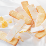 ロイズ直営店でバトンクッキーの新しい味『フロマージュ』などの新作菓子が発売開始！