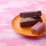 ISHIYA直営店でルビーチョコレートを使用した『恋するチョコレート』のバレンタイン・コレクションが発売！
