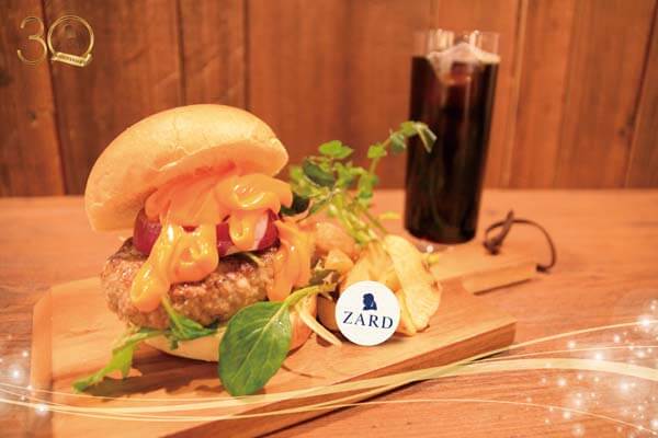 ZARD × TOWER RECORDS CAFEのpray：1,850円