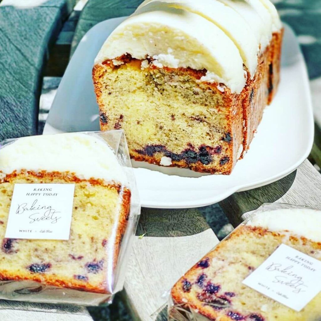 南19西16にあるジェラート＆ベイクホワイトから『パウンドケーキ「ブルーベリーレアチーズ」』が発売！
