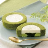 ローソンから新作の抹茶スイーツ3種が発売！プレミアムロールケーキやモチーズ、どらもっちをアレンジ！