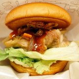 大通・市電通り沿いにあるモスバーガー 南1条西6丁目店が2020年6月25日をもって閉店へ