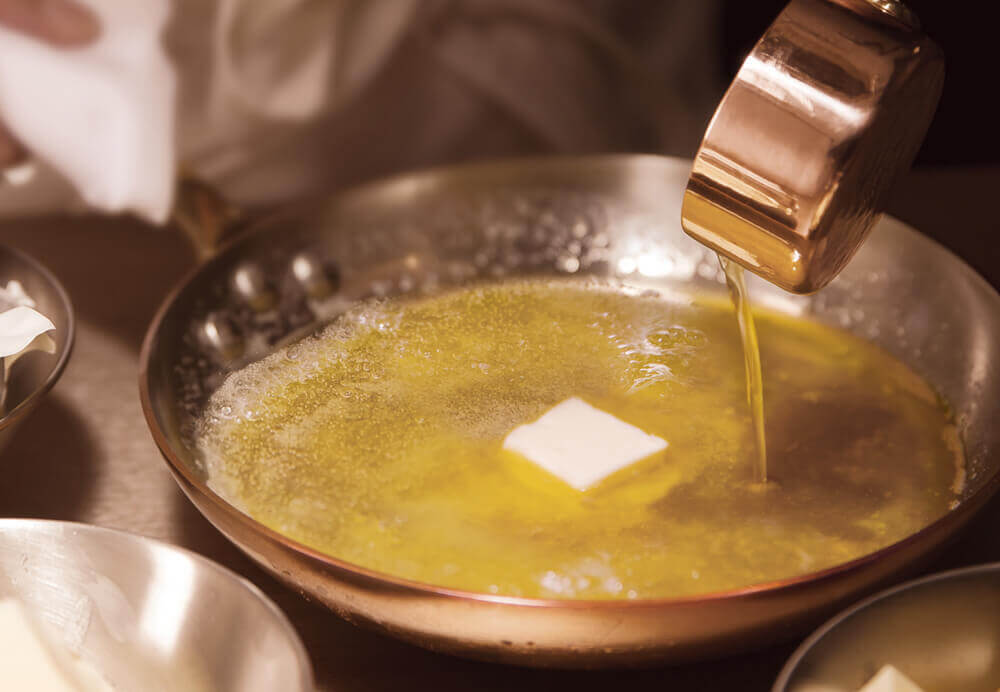 『セブンカフェ 香ばしシリアル＆ミルキーショコラ シュガーバターの木』-発酵バターでバター感UP！