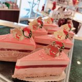 南郷18丁目にあるパティスリー・ラネージュの『ルビーチョコと苺のデュエット』