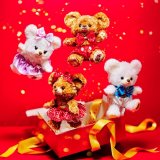 ディズニーストアオリジナルキャラクター『UniBEARsity』10周年記念アイテムがディズニーストアで1月21日(木)より発売！