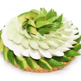 カフェコムサから新緑の輝『アボカドのティラミスケーキ』が3月18日(木)より発売！