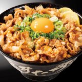 すた丼屋からにんにくとこってり脂の最強丼『背脂にんにくクラッシュすた丼』が4月1日(木)より発売！