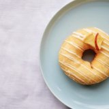 ふわもち邸にて6月限定『アップルフロマージュ ドーナツ』が発売！