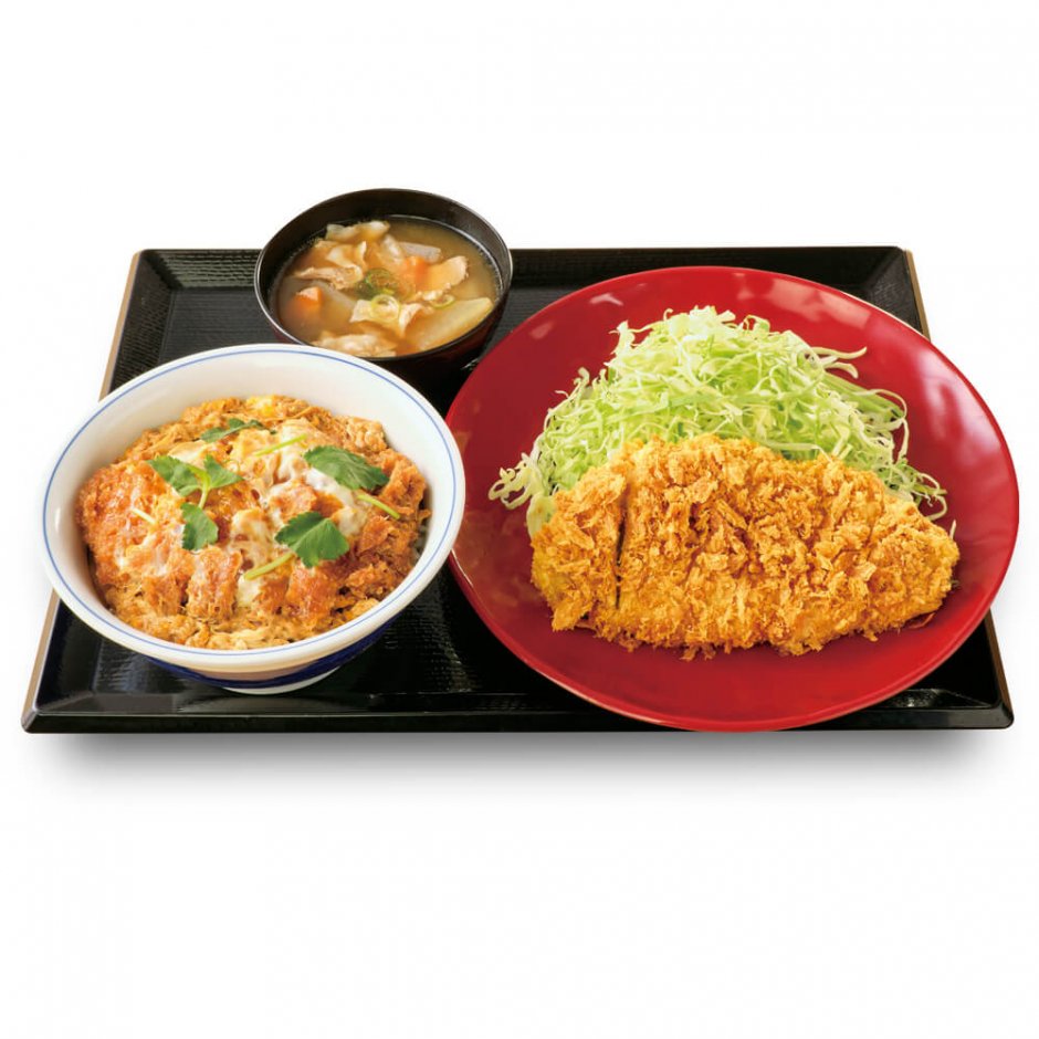 とんかつ専門店「かつや」からご飯が「カツ丼」になった『王道ロースカツ定食』・『王道とん汁定食』が5月12日(水)より