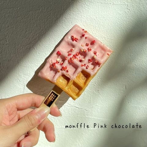 Cream&Waffle! moncozy(クリームアンドワッフル モンコジ)の『monffle Pink chocolate』