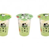 ファミリーマートから濃厚なミルクアイスとメロンアイスの2層仕立て『たべる牧場メロン』が6月8日(火)より発売！