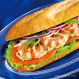 ドトールコーヒーショップから『ミラノサンドＢ 北海道産サーモンとエビのバジルソース』・『福島県産白桃のミルクレープ』・『沖縄県産パインヨーグルト』が6月10日(木)より発売！