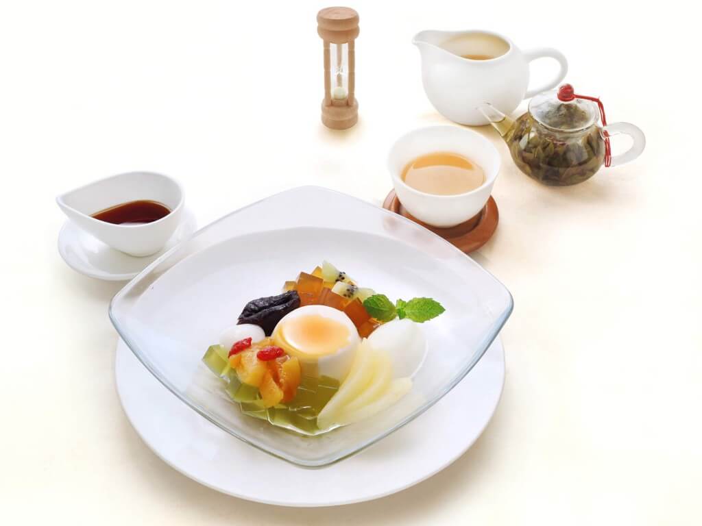 茶語(Cha Yū) CHINA TEA HOUSE 大丸札幌店の『ティーロードキャラメルのパンナコッタとマテ茶のデザート』
