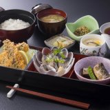とんでんが毎年恒例の『いわし祭』を10月1日(金)より開催！“いわし料理3品”を楽しめる「旨いわし巴膳」が特別価格の1,040円(税込1,144円)に