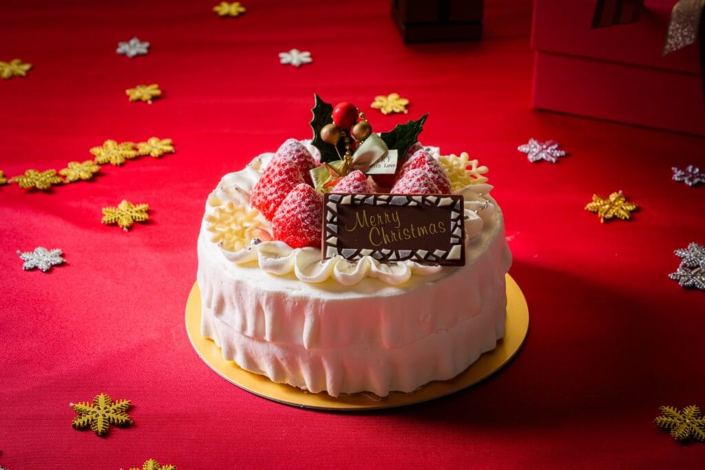 ANAクラウンプラザホテル札幌のクリスマスケーキ 2023『ホワイトクラウン 5号』