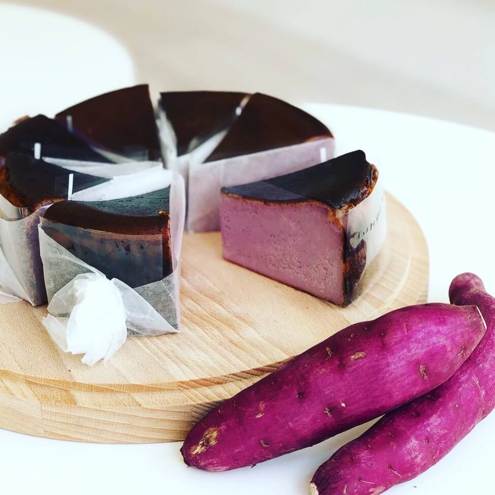 南19西16にあるジェラート＆ベイクホワイトから『紫芋バスク』が発売！