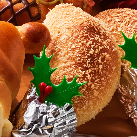 ロイズのクリスマス限定パン2021『クリスマスチキンパン』