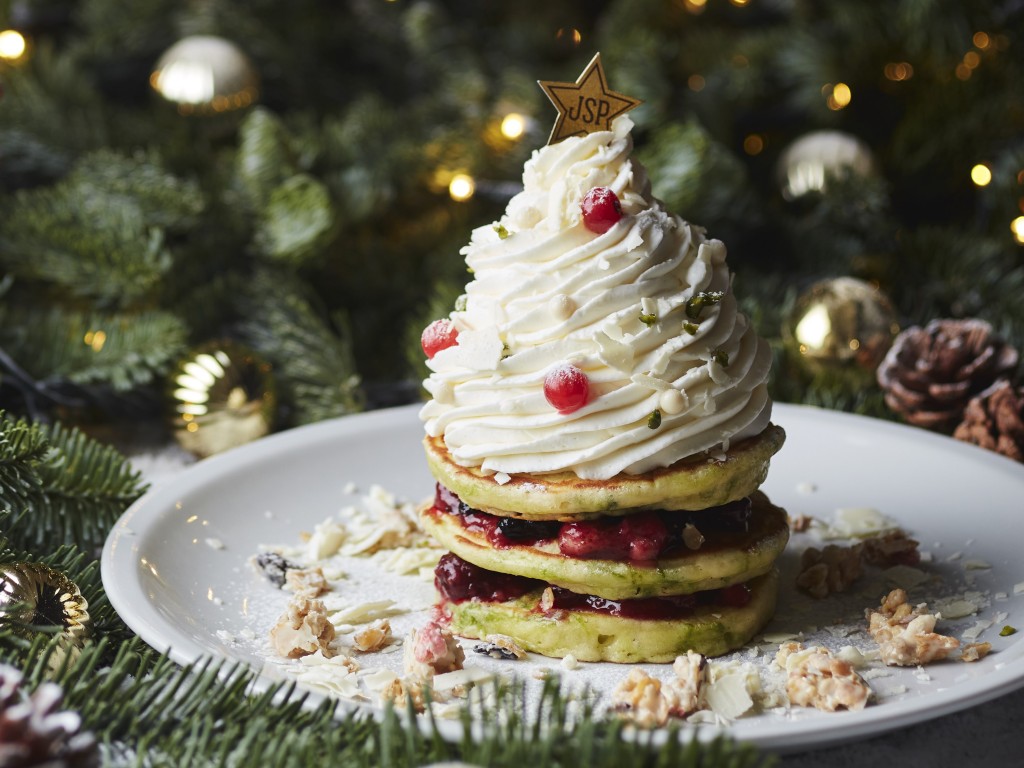 J.S. PANCAKE CAFEの『～町田店から贈るクリスマス～ホワイトクリスマスツリーパンケーキ』