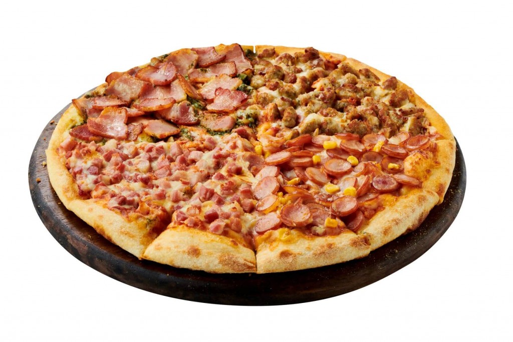 ドミノ・ピザの『4種のお肉まみれクワトロ』