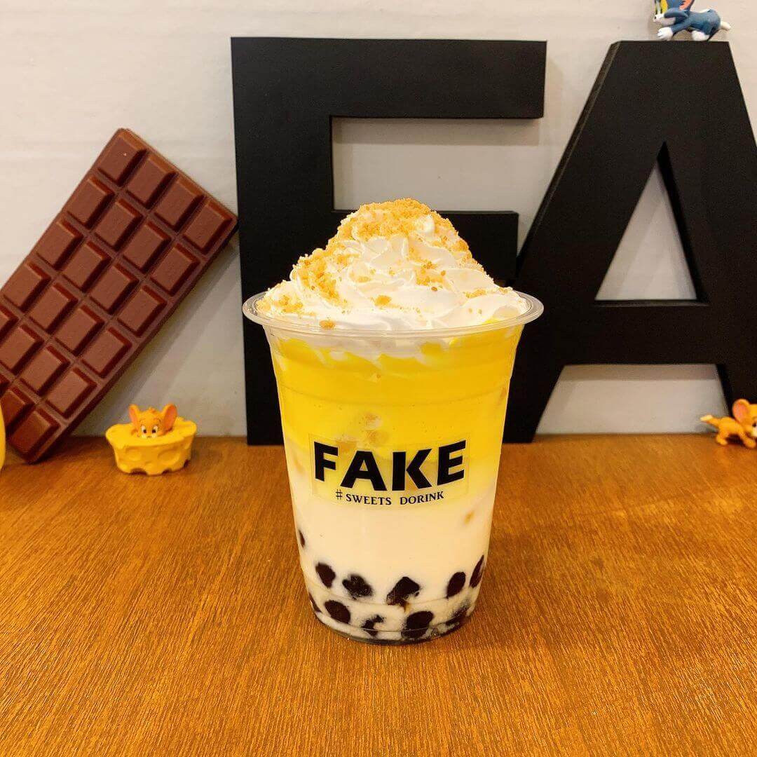 フェイクサプライズスイーツの『飲むチーズケーキ』