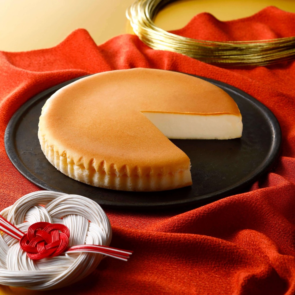 チーズガーデンの『御用邸チーズケーキ』新年特別パッケージ