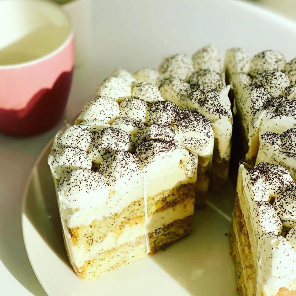 南19西16にあるジェラート＆ベイクホワイトから『紅茶のティラミスケーキ』が発売！