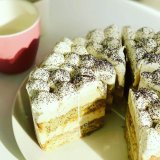 南19西16にあるジェラート＆ベイクホワイトから『紅茶のティラミスケーキ』が発売！