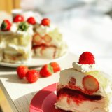 南19西16にあるジェラート＆ベイクホワイトから『いちごのミルクレープ』が発売！