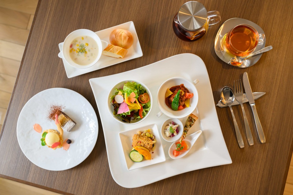 ANAクラウンプラザホテル札幌の『プレミアム～肉も魚も』