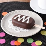 ファミリーマートからアイスのような見た目のケーキ『アイス！？なケーキバー』が2月1日(火)より発売！