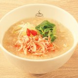 札幌パセオにもある「粥餐庁(かゆさんちん)」から『桜えびと三つ葉の春色かゆ』が3月1日(火)より発売！今年は驚きの179kcal