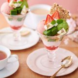 アフタヌーンティー・ティールームからさくらホイップ×苺×抹茶の新作パフェなどの春スイーツが3月3日(木)より発売！店舗スタッフが地元の特産品から発案したパンも登場
