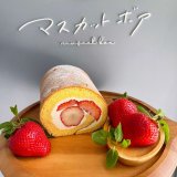 西区八軒にあるマスカットボアにてあまおうを使用した12cmのロールケーキ『春爛漫ロール』が3月8日(火)より発売！