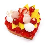 さっぽろ東急百貨店にもあるカフェコムサから旬の「恋みのり」を使用したホワイトデーケーキが発売！予約限定でハート型ケーキも登場