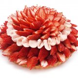 カフェコムサから奈良県平群(へぐり)町産 いちご「古都華(ことか)」を使用した桜ケーキ2種が3月4日(金)より発売！