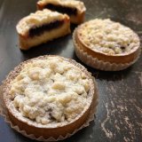 創成川イーストにある「SapporoSweetsGarden PALOM」から『ハスカップとブルーベリーのタルト』が発売！