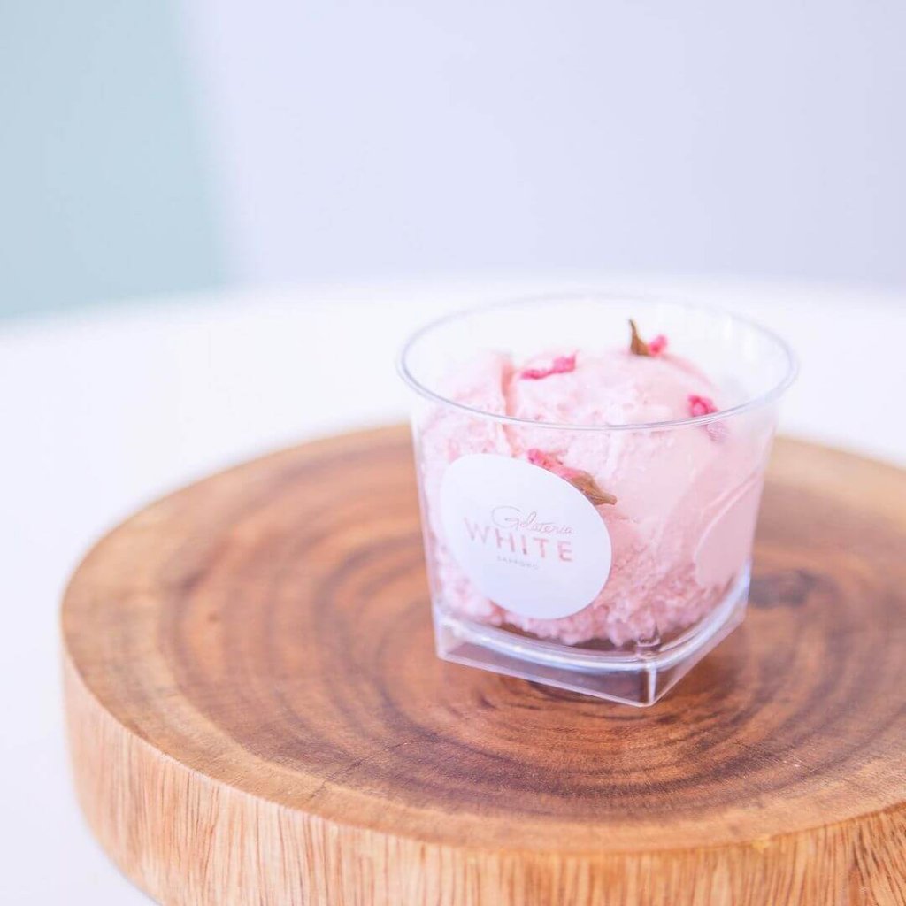 ジェラート&ベイクホワイトの『桜のジェラート』