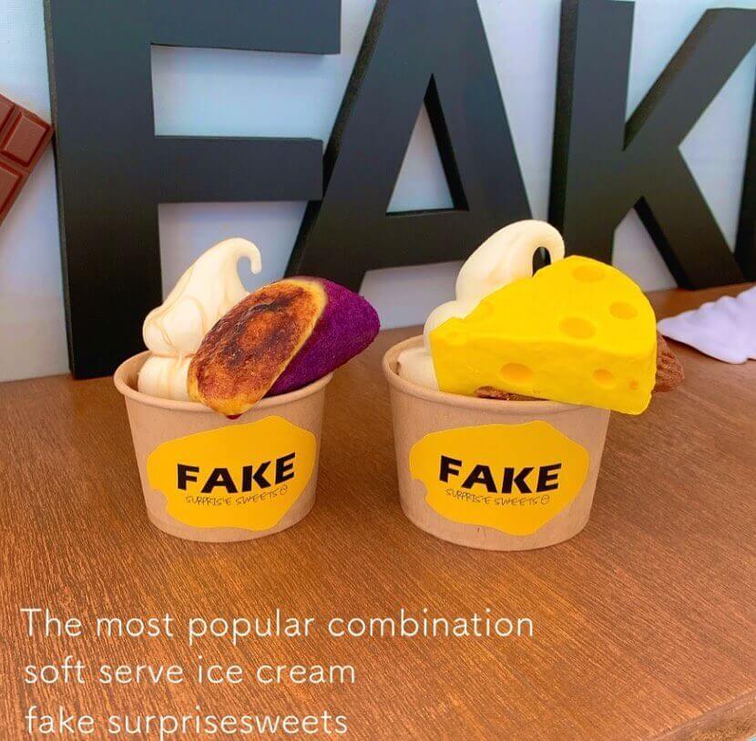 フェイクサプライズスイーツの『そっくりチーズケーキソフト』『焼き芋蜜ソフト』