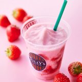 タリーズコーヒーから『苺ヨーグルトスワークル®』・『&TEA ティースワークル® ピーチグレイ』・『お濃い抹茶リスタ®』が4月27日(水)より発売！