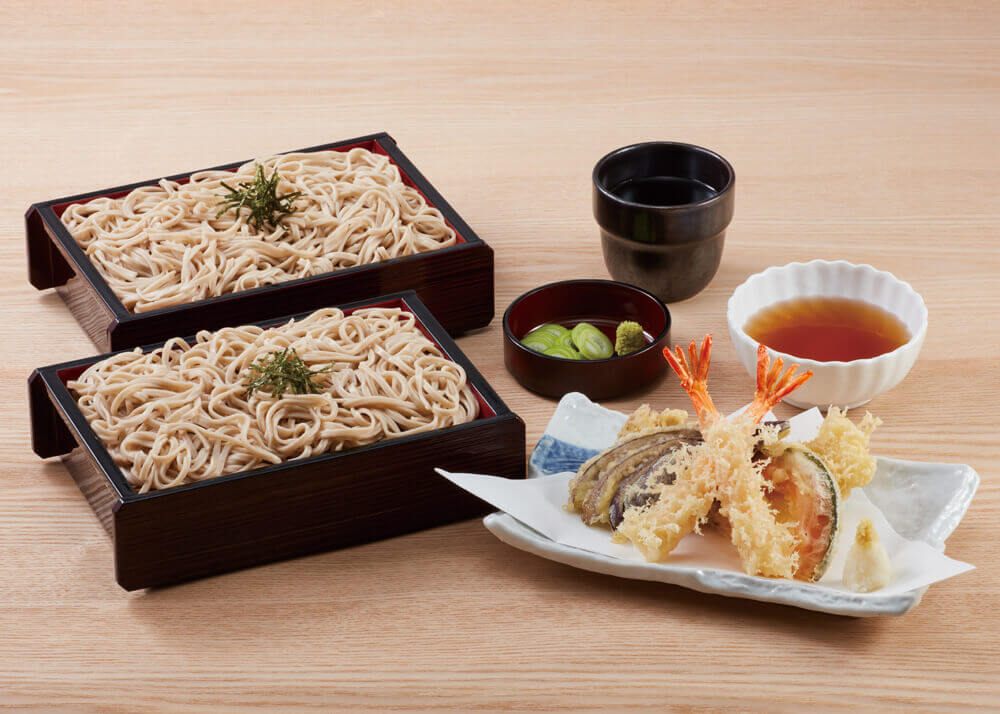 北海道生まれ和食処とんでんの『北海道そば食べ放題天ぷらセット』