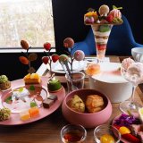 南区にある「カフェドロマン 藻岩店」にて“さくら×抹茶”をテーマにした『季節のアフタヌーンティー』＆『よくばりパフェ』が5月31日(火)まで販売中！