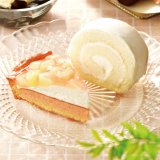 カフェ・ド・クリエからみずみずしくジューシーな『桃のタルト』＆北海道産クリームチーズを使用した『真っ白なロールケーキ』が5月18日(水)より発売！