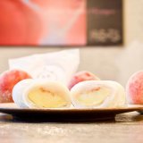 札幌パセオにある「果実大福とフルーツサンド」から『白桃大福』が発売！