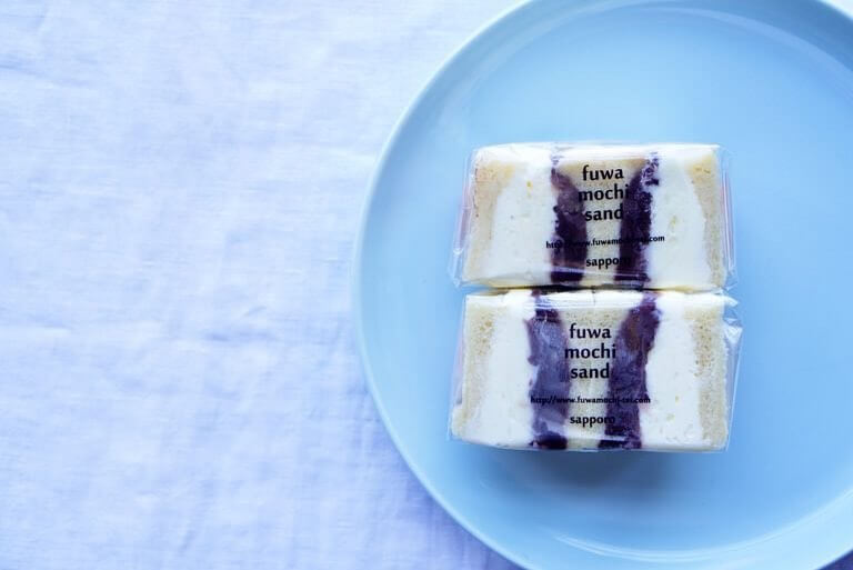 ふわもち邸の『あん生クリーム サンド』